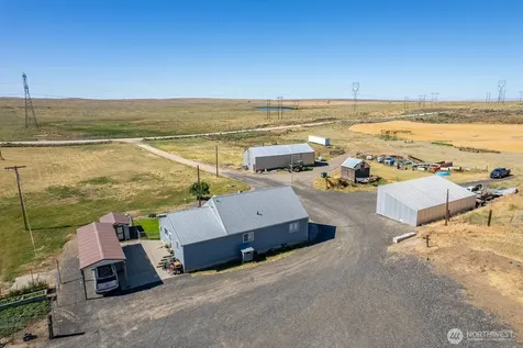 2145 27 Road NE Mansfield WA 98830