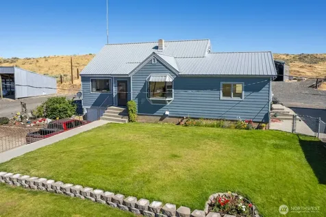 2145 27 Road NE Mansfield WA 98830