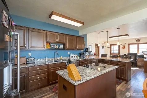 2145 27 Road NE Mansfield WA 98830