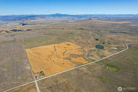 2145 27 Road NE Mansfield WA 98830