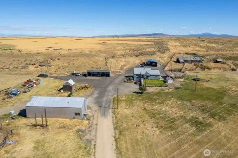 2145 27 Road NE Mansfield WA 98830