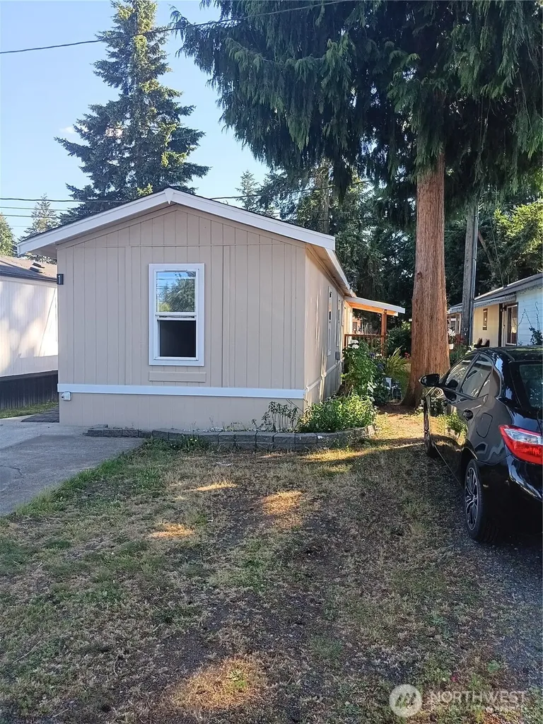 17410 52nd Avenue W Lynnwood WA 98037