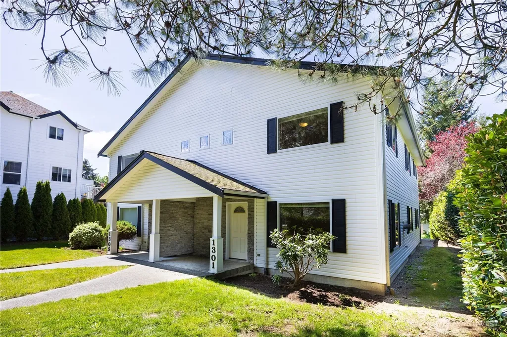 1301 Mitchell Avenue Blaine WA 98230
