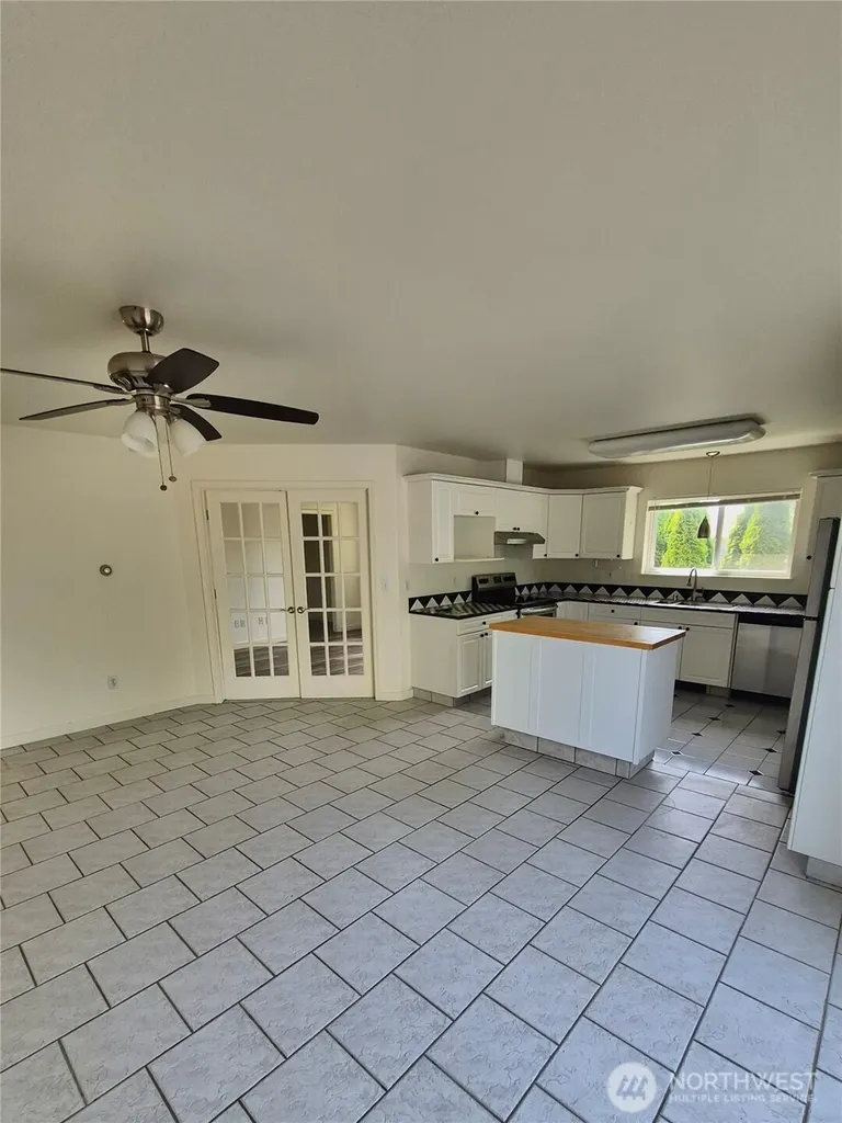 1301 Mitchell Avenue Blaine WA 98230