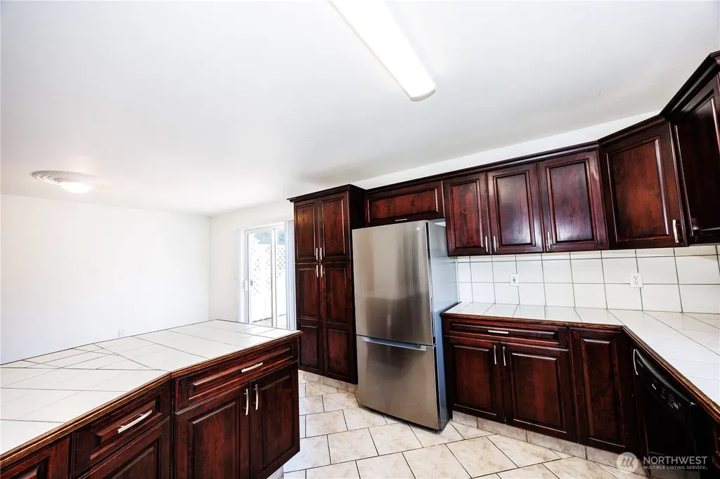 1301 Mitchell Avenue Blaine WA 98230
