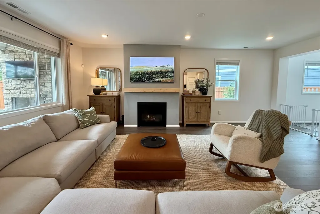 14979 Olympic Loop E Bonney Lake WA 98391