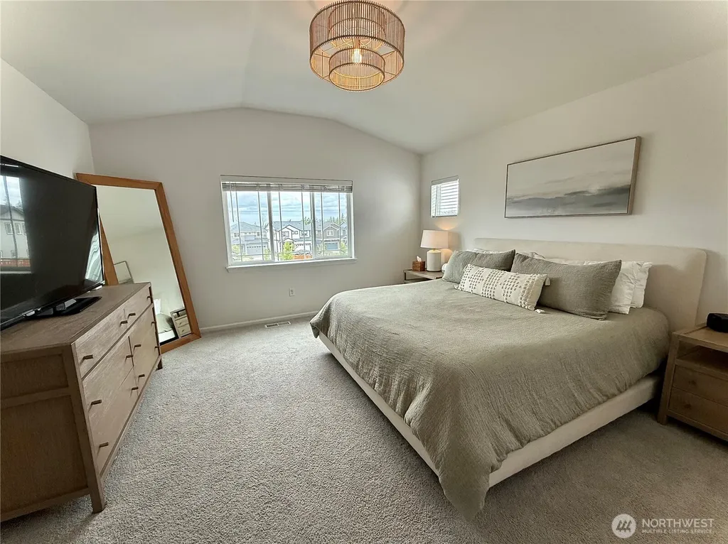 14979 Olympic Loop E Bonney Lake WA 98391