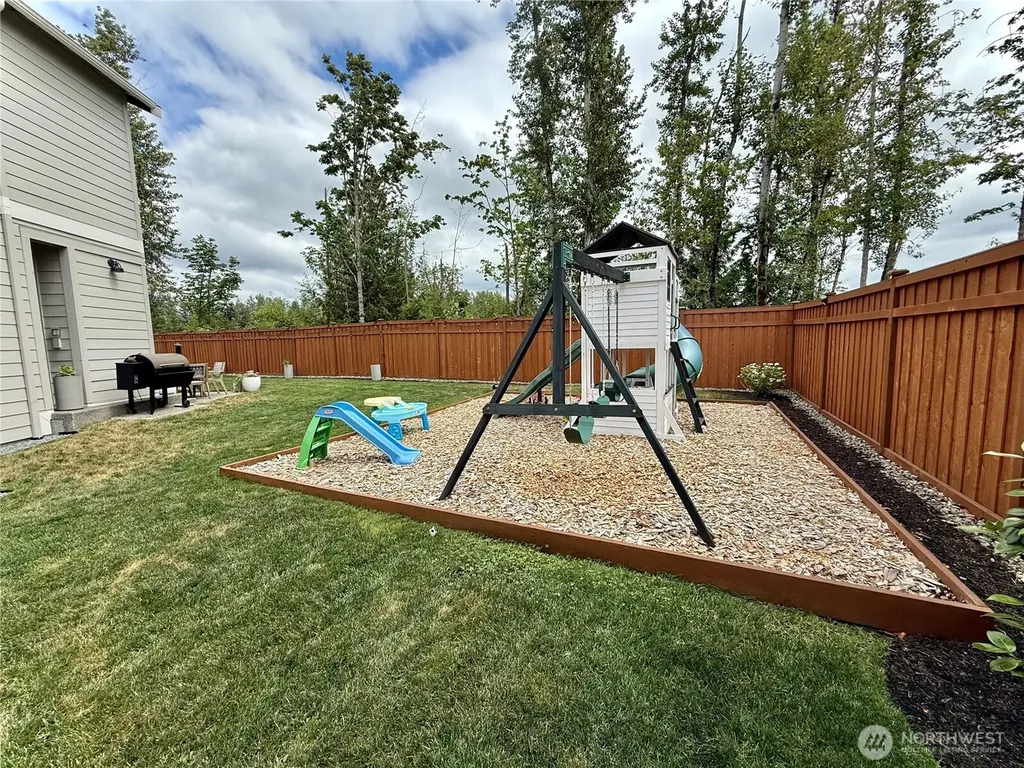14979 Olympic Loop E Bonney Lake WA 98391