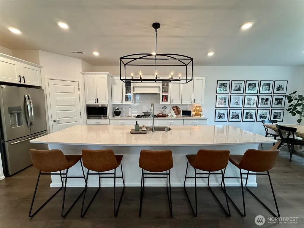 14979 Olympic Loop E Bonney Lake WA 98391