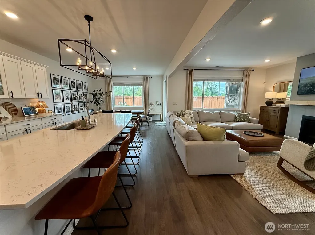 14979 Olympic Loop E Bonney Lake WA 98391