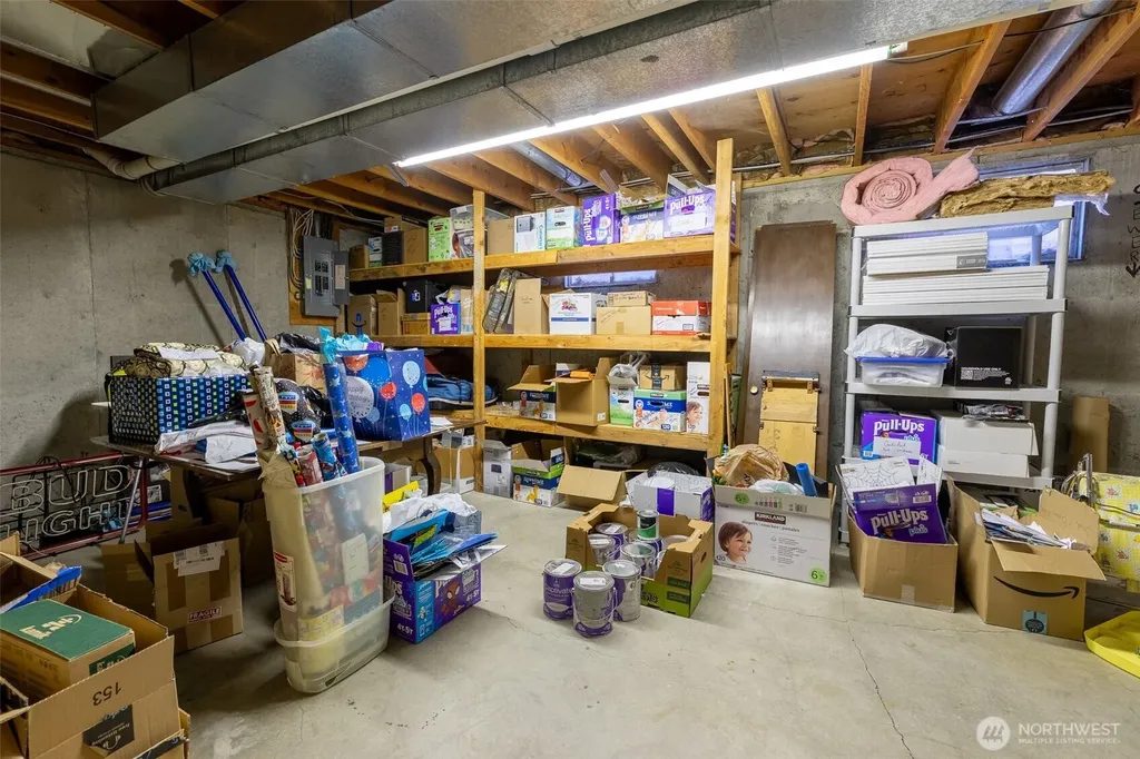 5211 W Myrtlewood Court Spokane WA 99208