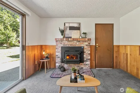 25312 45th Avenue S Kent WA 98032