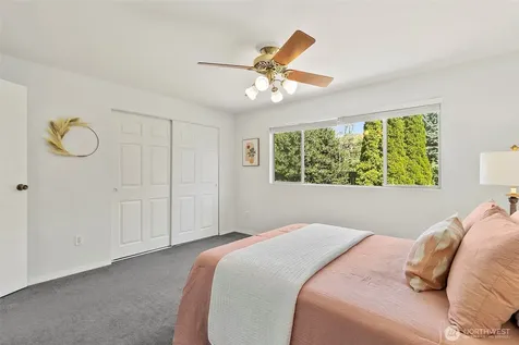 25312 45th Avenue S Kent WA 98032