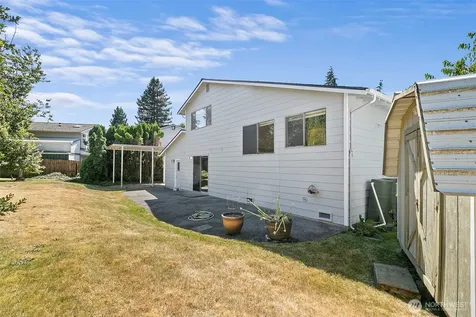 25312 45th Avenue S Kent WA 98032