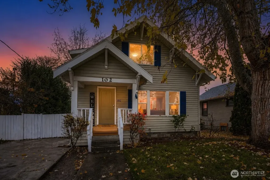 102 N Street NE Auburn WA 98002