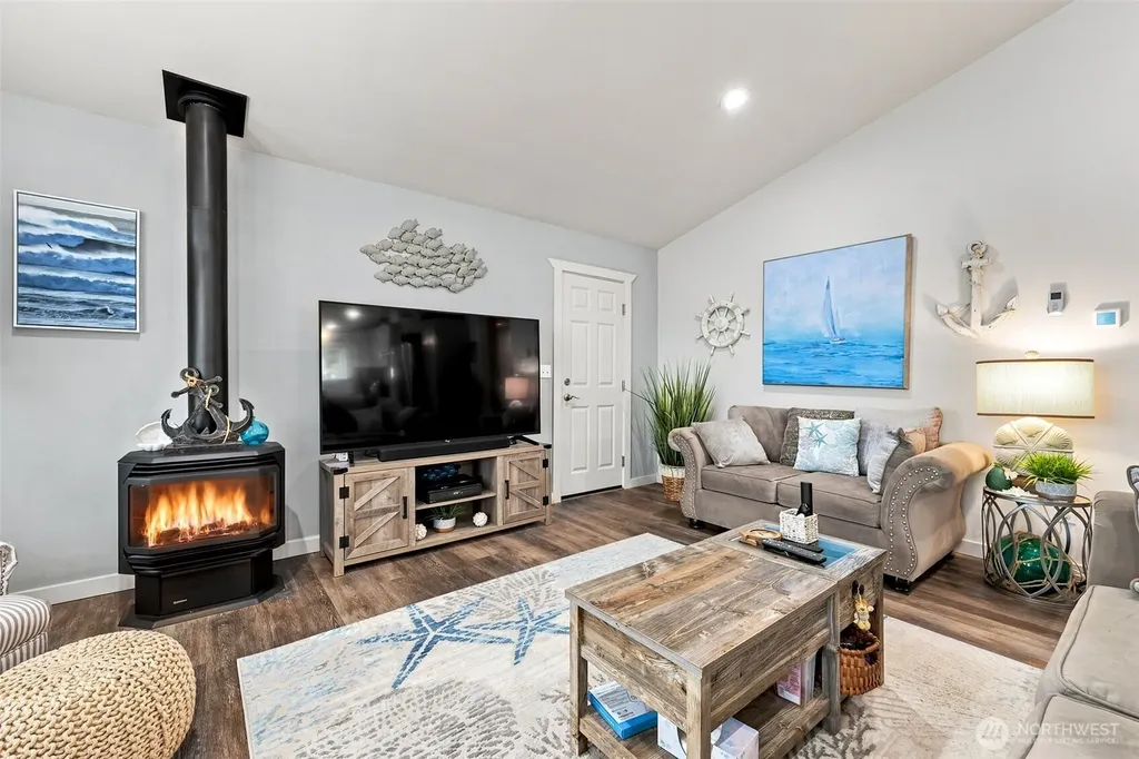 247 Fisher Avenue NE Ocean Shores WA 98569