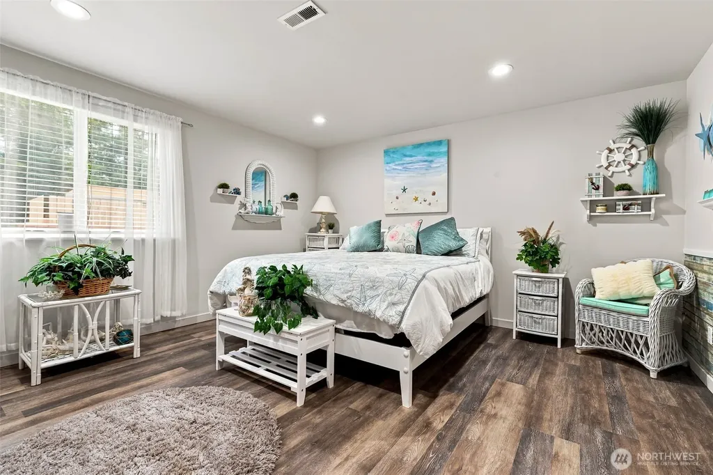 247 Fisher Avenue NE Ocean Shores WA 98569
