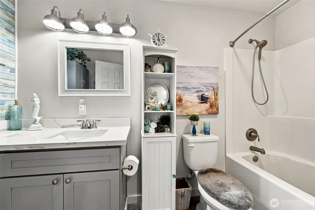 247 Fisher Avenue NE Ocean Shores WA 98569