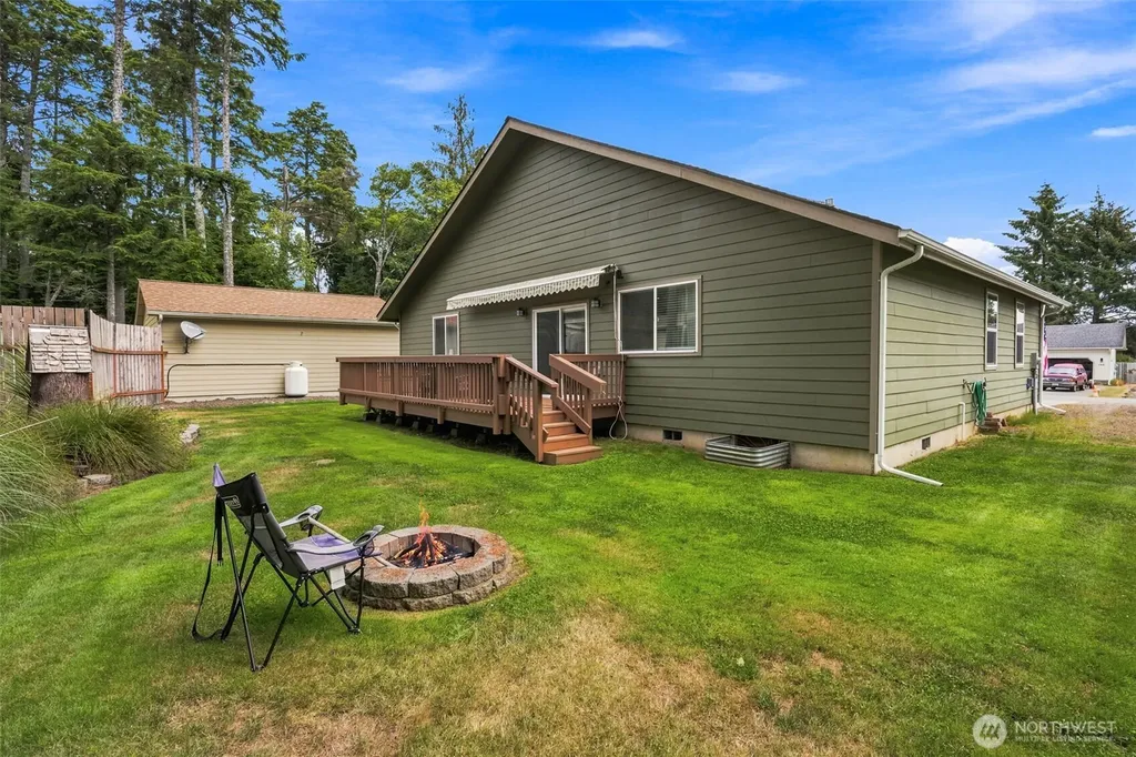 247 Fisher Avenue NE Ocean Shores WA 98569