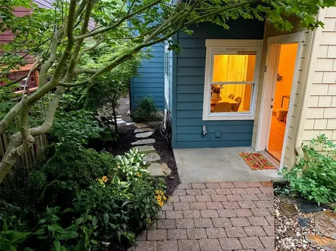 4115 Martin Luther King Jr Way S Seattle WA 98108