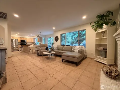 24505 229th Court SE Maple Valley WA 98038