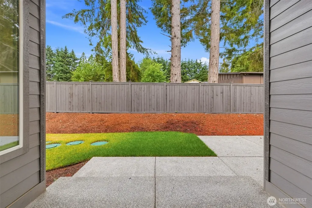 11608 194th Avenue E Bonney Lake WA 98391