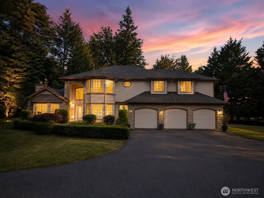 24819 SE 14th Street Sammamish WA 98075