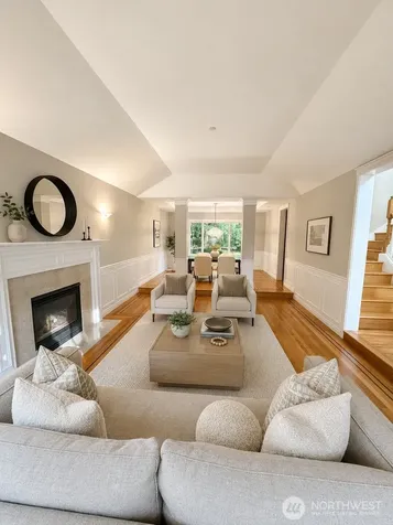 24819 SE 14th Street Sammamish WA 98075