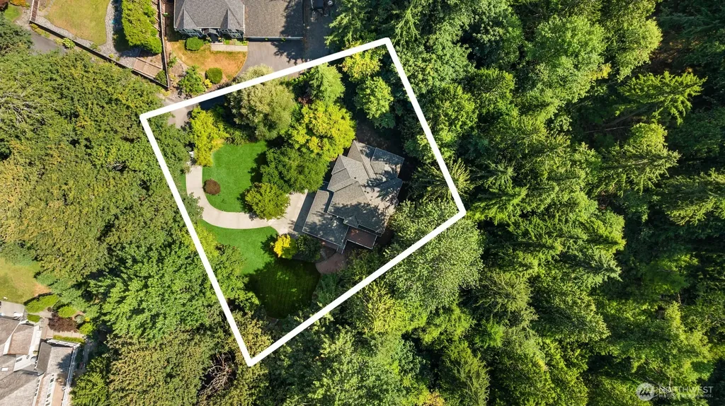 6519 214th Avenue NE Redmond WA 98053