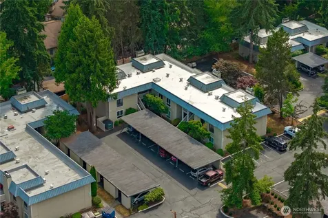 10221 NE 16th Street Bellevue WA 98004