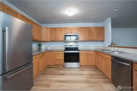 17821 36th Avenue E Tacoma WA 98446