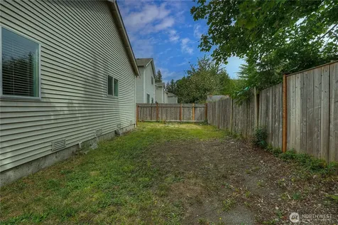 17821 36th Avenue E Tacoma WA 98446