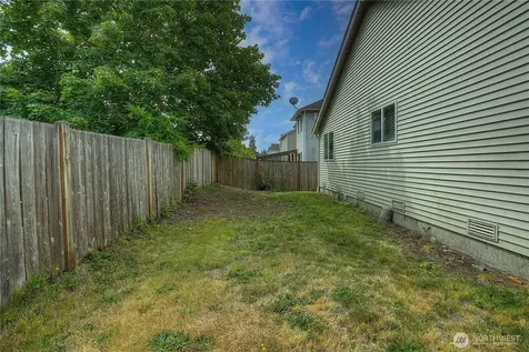 17821 36th Avenue E Tacoma WA 98446