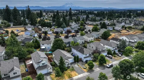 17821 36th Avenue E Tacoma WA 98446