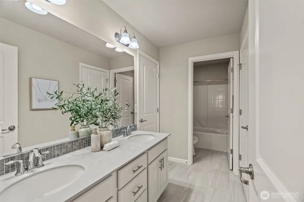 21221 41st Avenue SE Bothell WA 98021