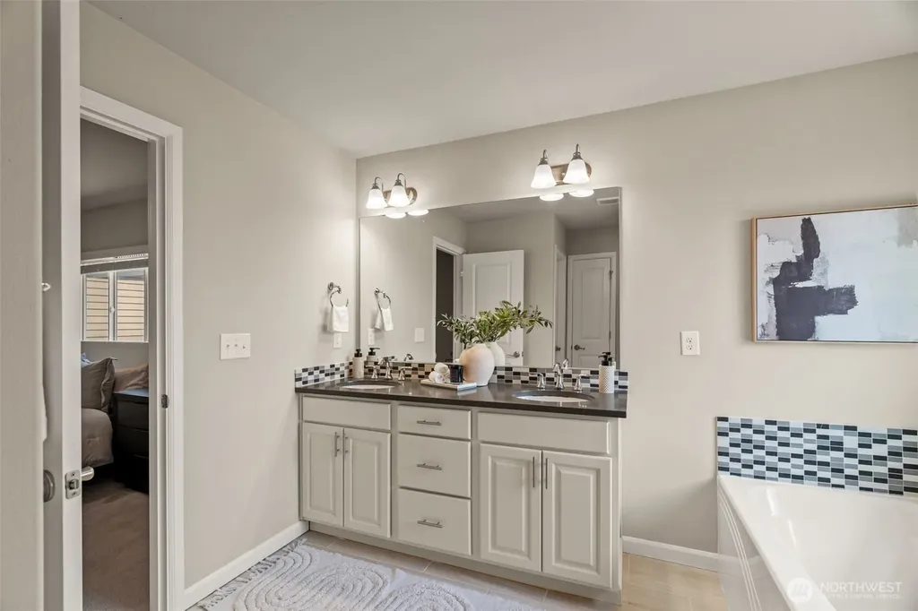 21221 41st Avenue SE Bothell WA 98021