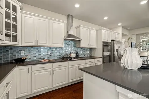 21221 41st Avenue SE Bothell WA 98021