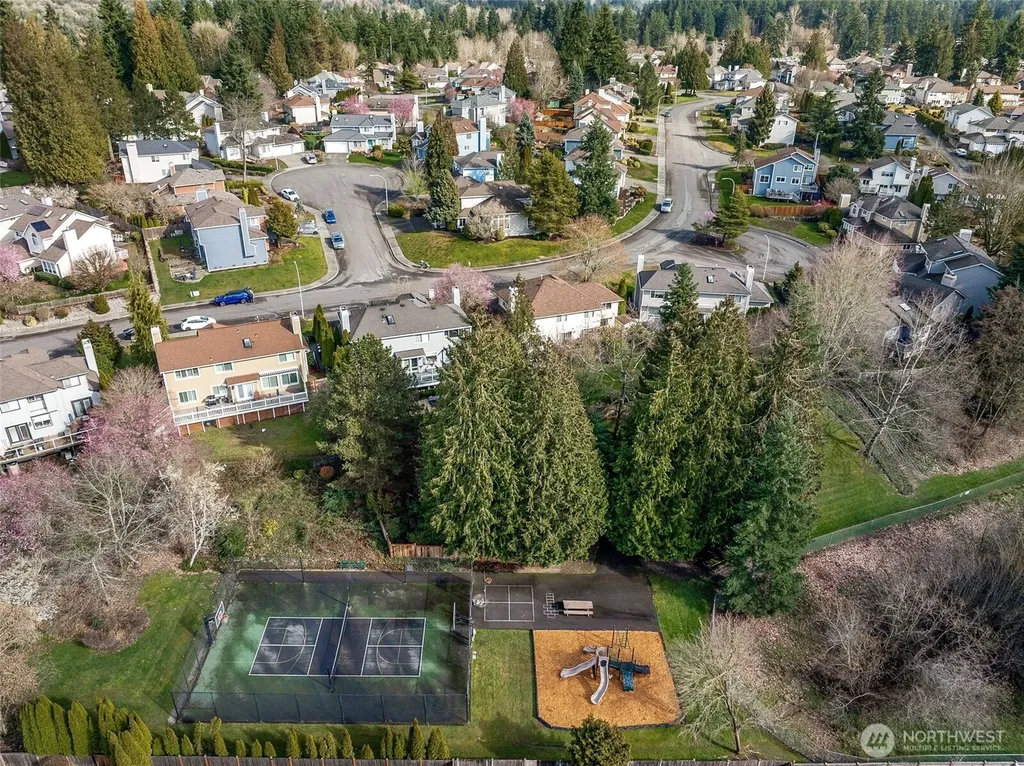 1704 Field Place NE Renton WA 98059