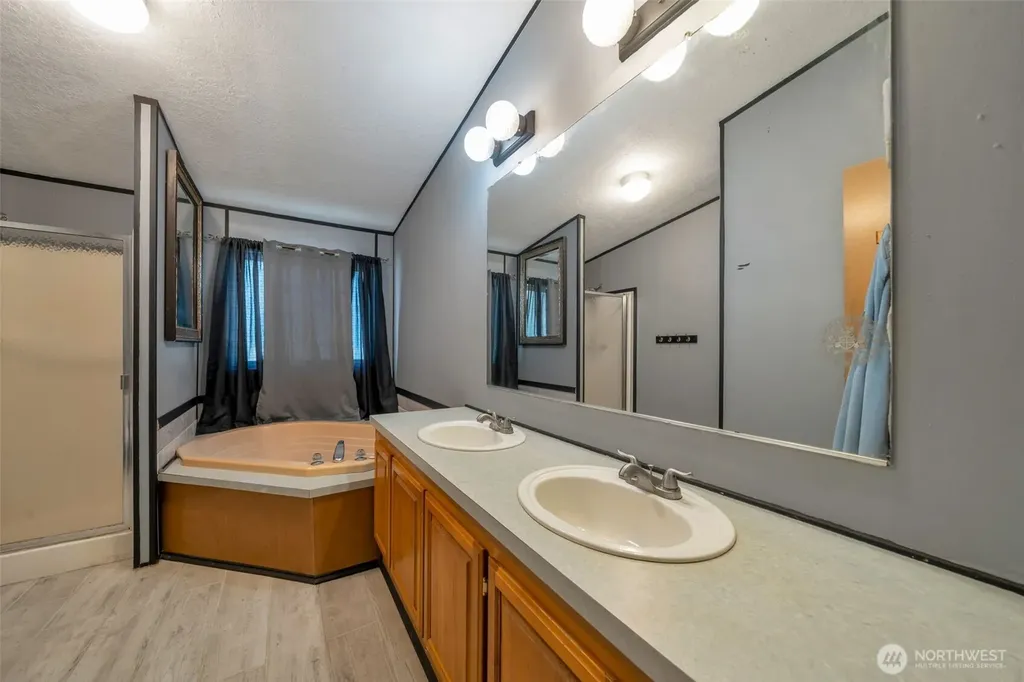 15503 Cedar Park Road SE Olalla WA 98359
