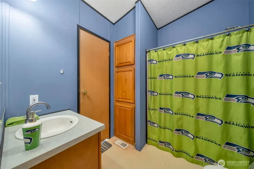 15503 Cedar Park Road SE Olalla WA 98359