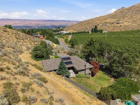 1030 Canyonside Road Wenatchee WA 98801