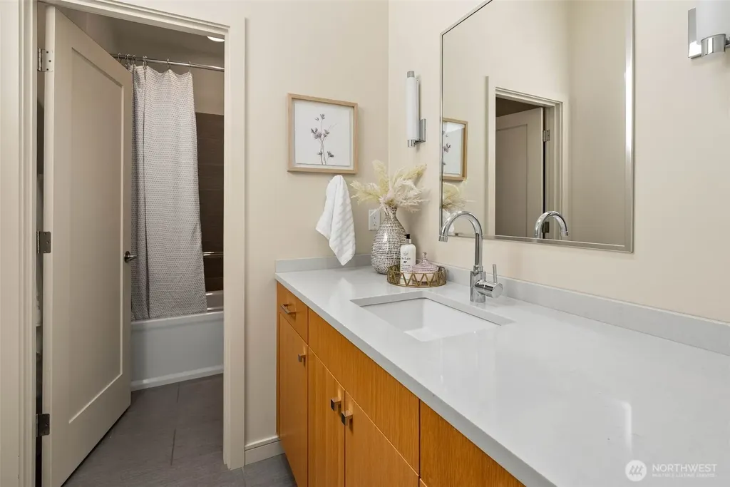 13123 Phelps Road NE Bainbridge Island WA 98110