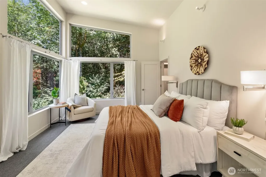 13123 Phelps Road NE Bainbridge Island WA 98110