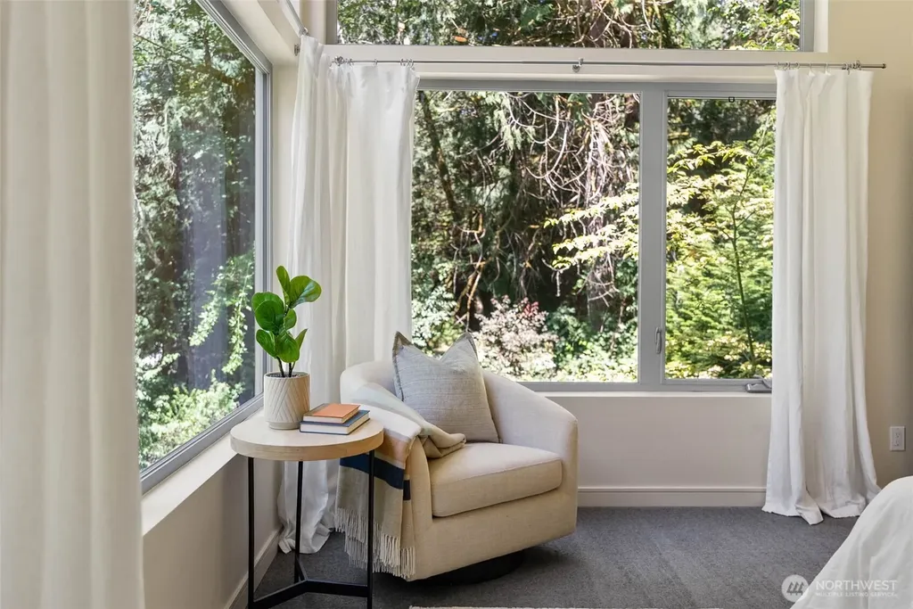 13123 Phelps Road NE Bainbridge Island WA 98110
