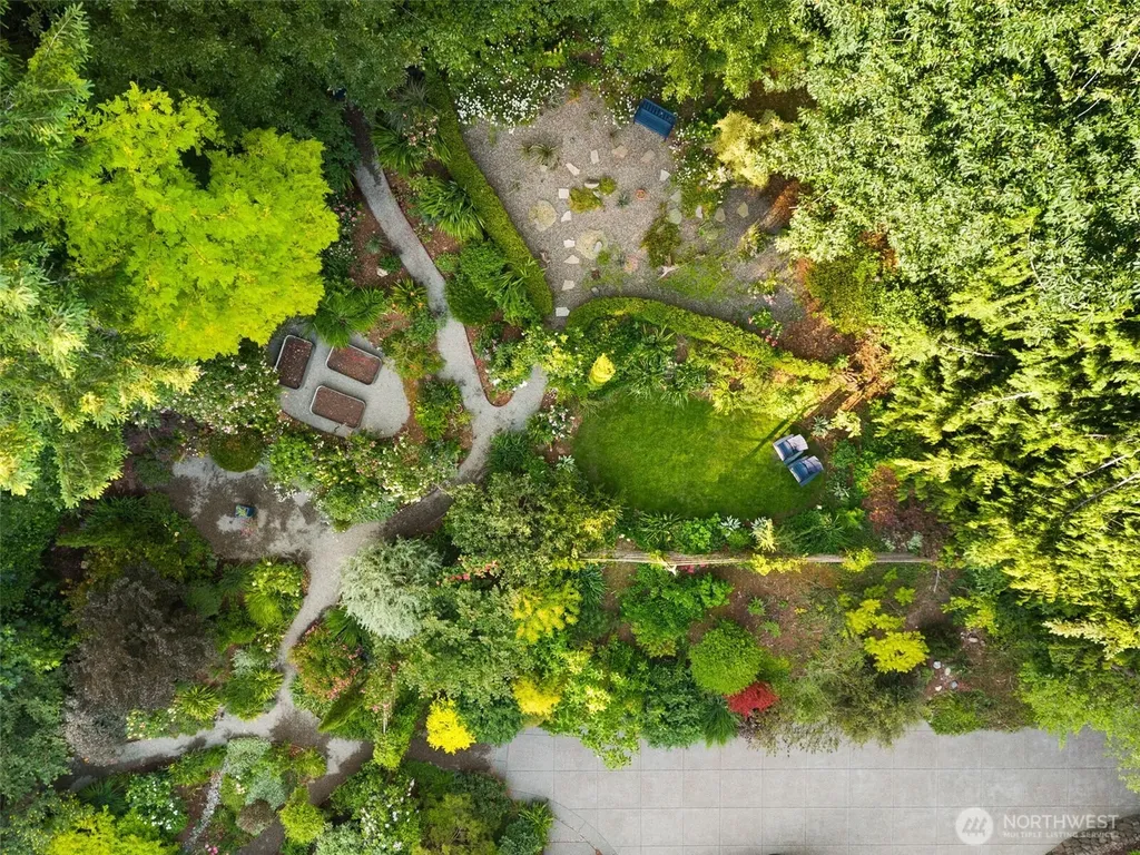 13123 Phelps Road NE Bainbridge Island WA 98110