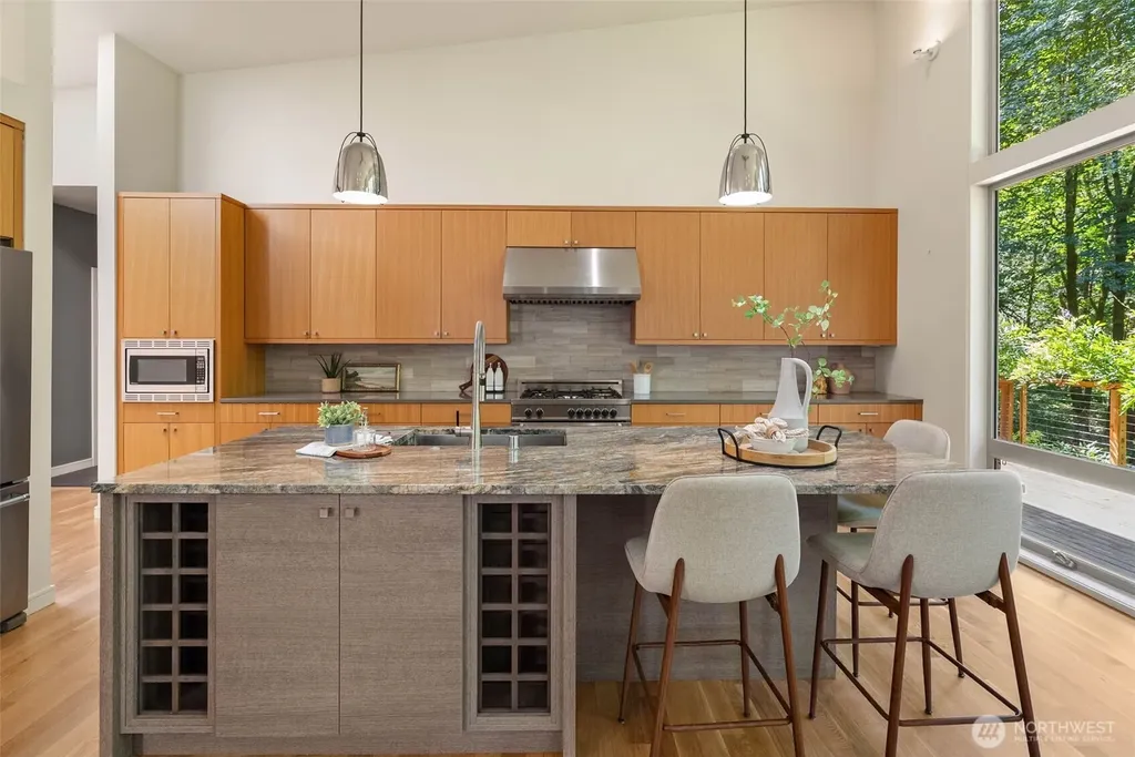 13123 Phelps Road NE Bainbridge Island WA 98110