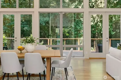 13123 Phelps Road NE Bainbridge Island WA 98110