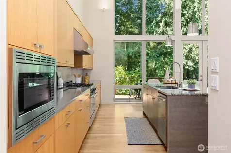 13123 Phelps Road NE Bainbridge Island WA 98110