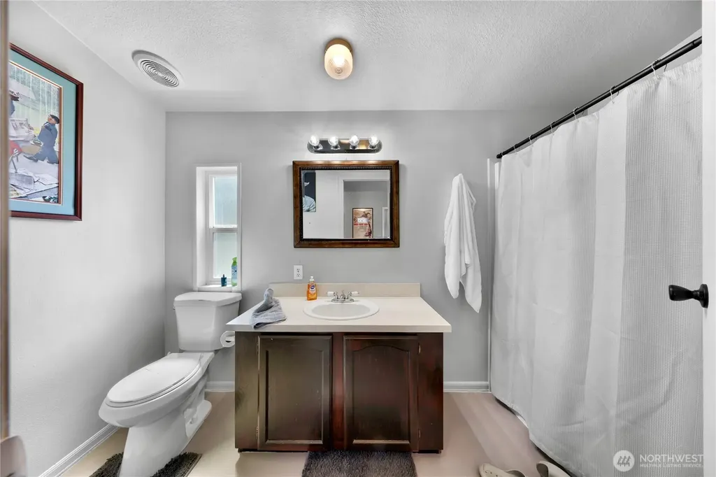 1132 Bennett Street Sedro Woolley WA 98284