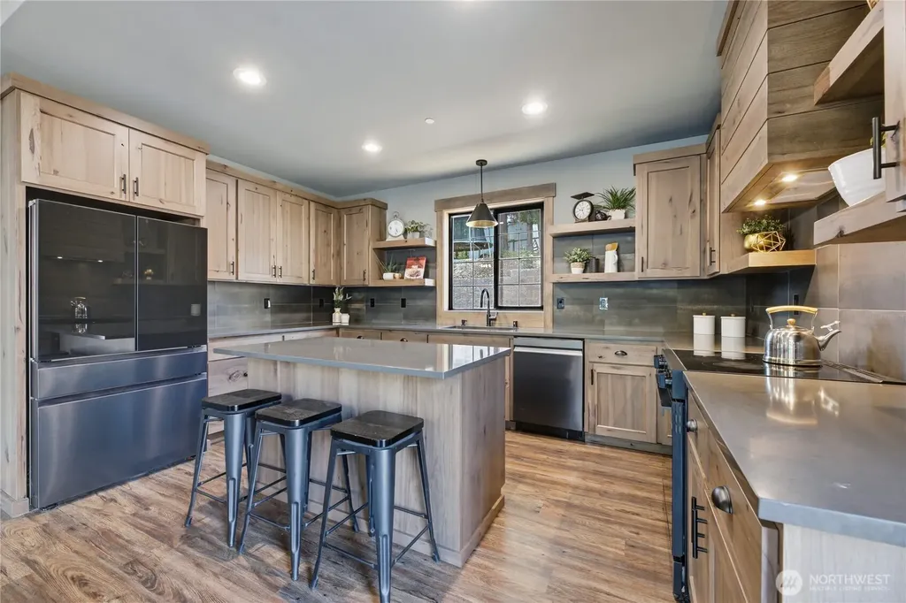 7513 182nd Ave E Bonney Lake WA 98391